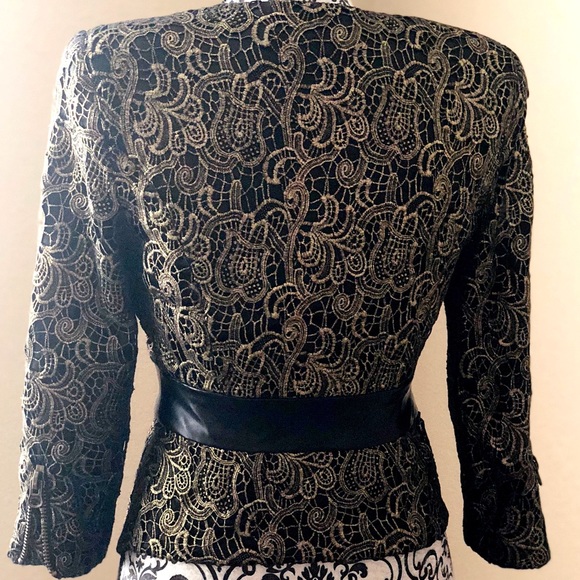 Women’s Blazer - Picture 5 of 5